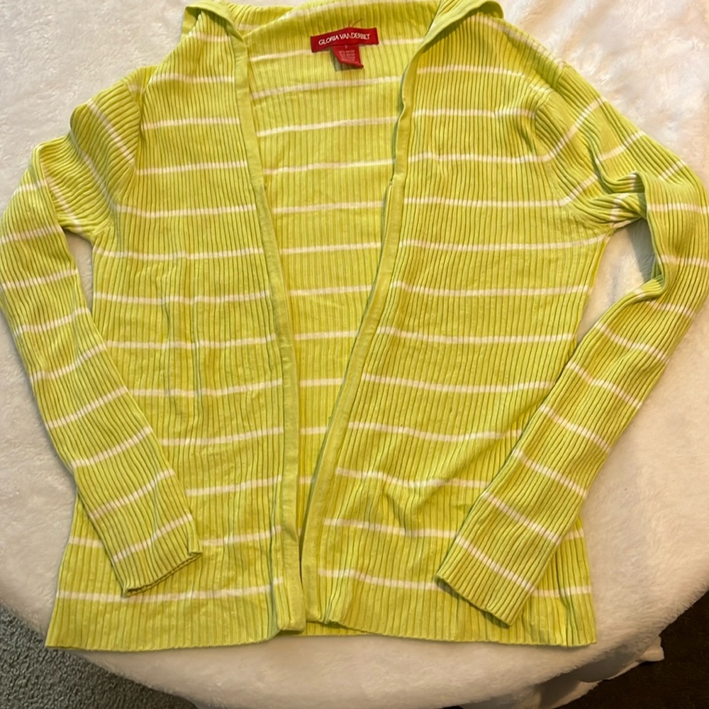 Gloria Vanderbilt Sweater